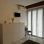 Residenza Manzoni Centre Apartamento *