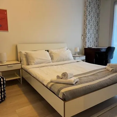 아파트 Residenza Manzoni Centre