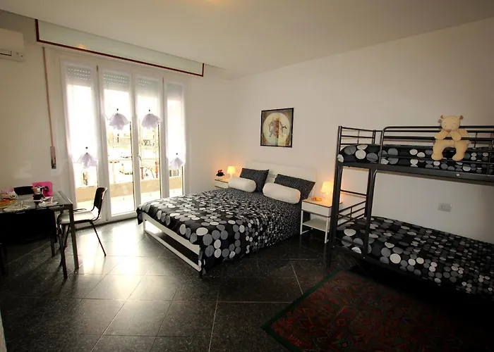 Residenza Manzoni Centre Lägenhet Como