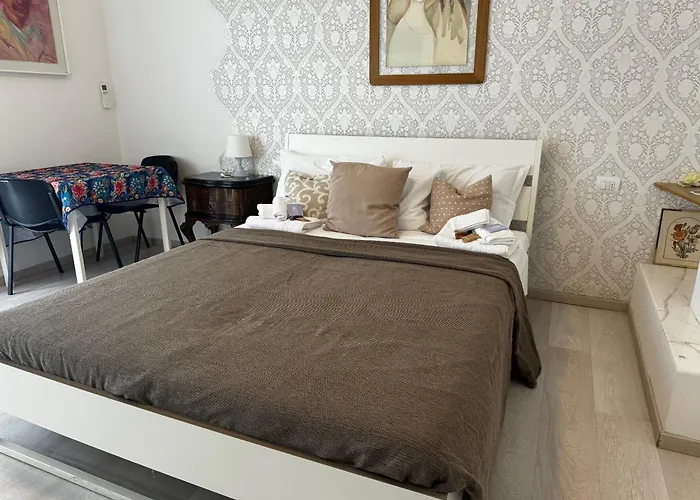 Lägenhet Residenza Manzoni Centre *